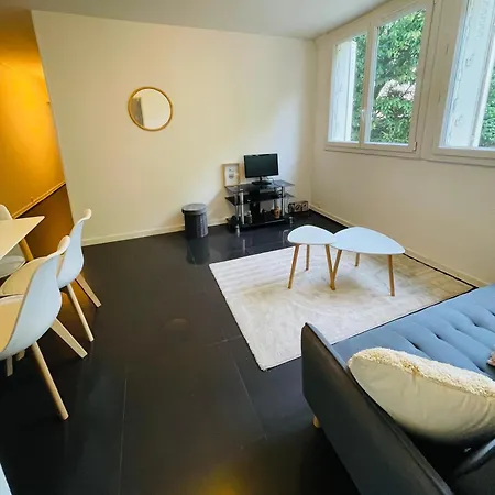 Apartment Guy Moquet